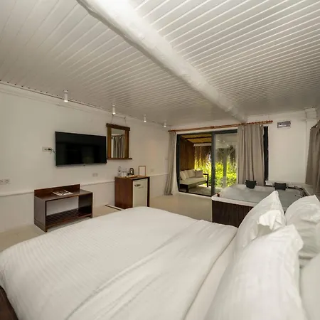 Lov Adults Only Hotel