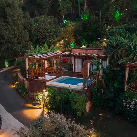 Lov Adults Only 3* Faralya