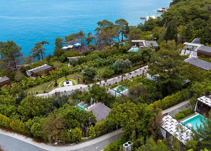 Lov Adults Only 3* ファラリア