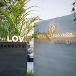 Lov Adults Only 호텔 3*
