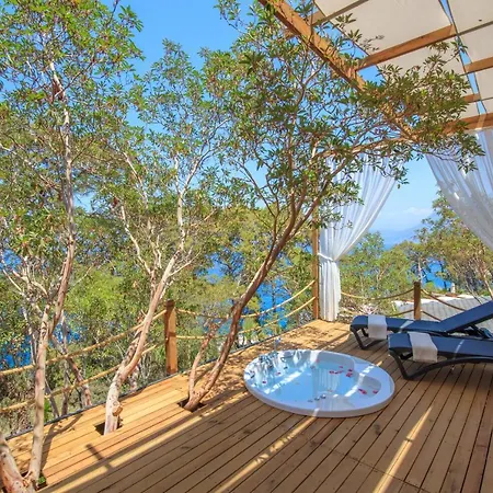 Lov Beach&nature Retreat 3* Faralya