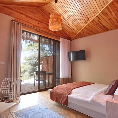 Lov Beach&nature Retreat 3*