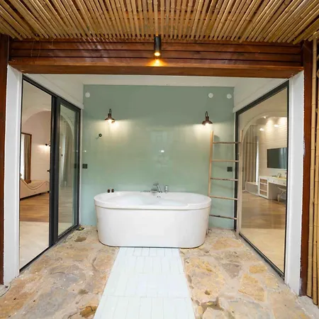 Hotel Lov Adults Only 3*