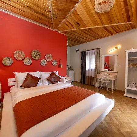 Lov Adults Only Faralya