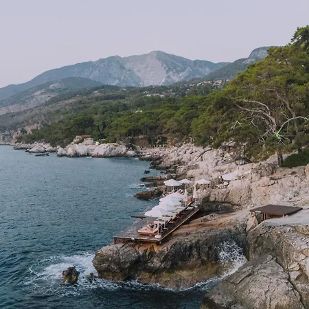 호텔 Lov Adults Only 파랄리아