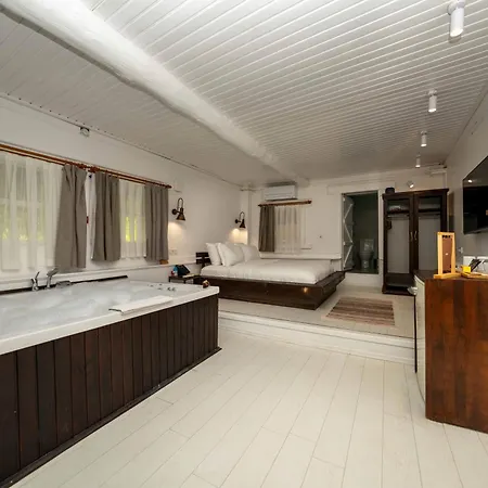 호텔 Lov Adults Only