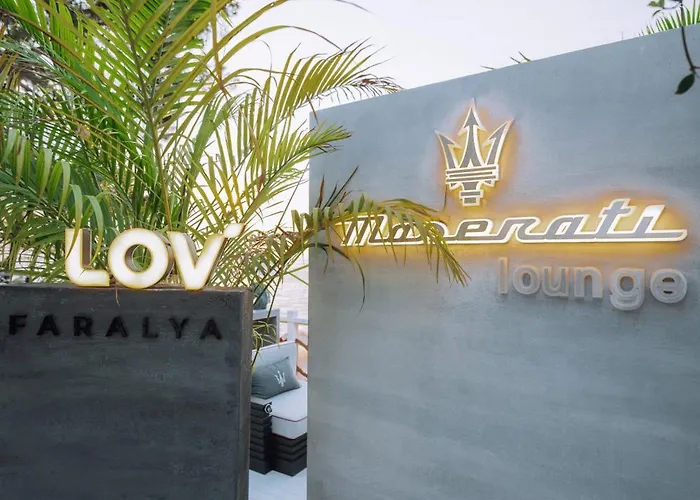 Lov Adults Only Otel 3*